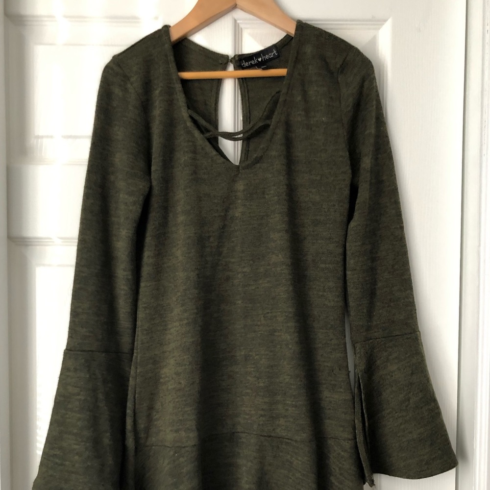 New Gorgeous Forest Green Stretchy Dress